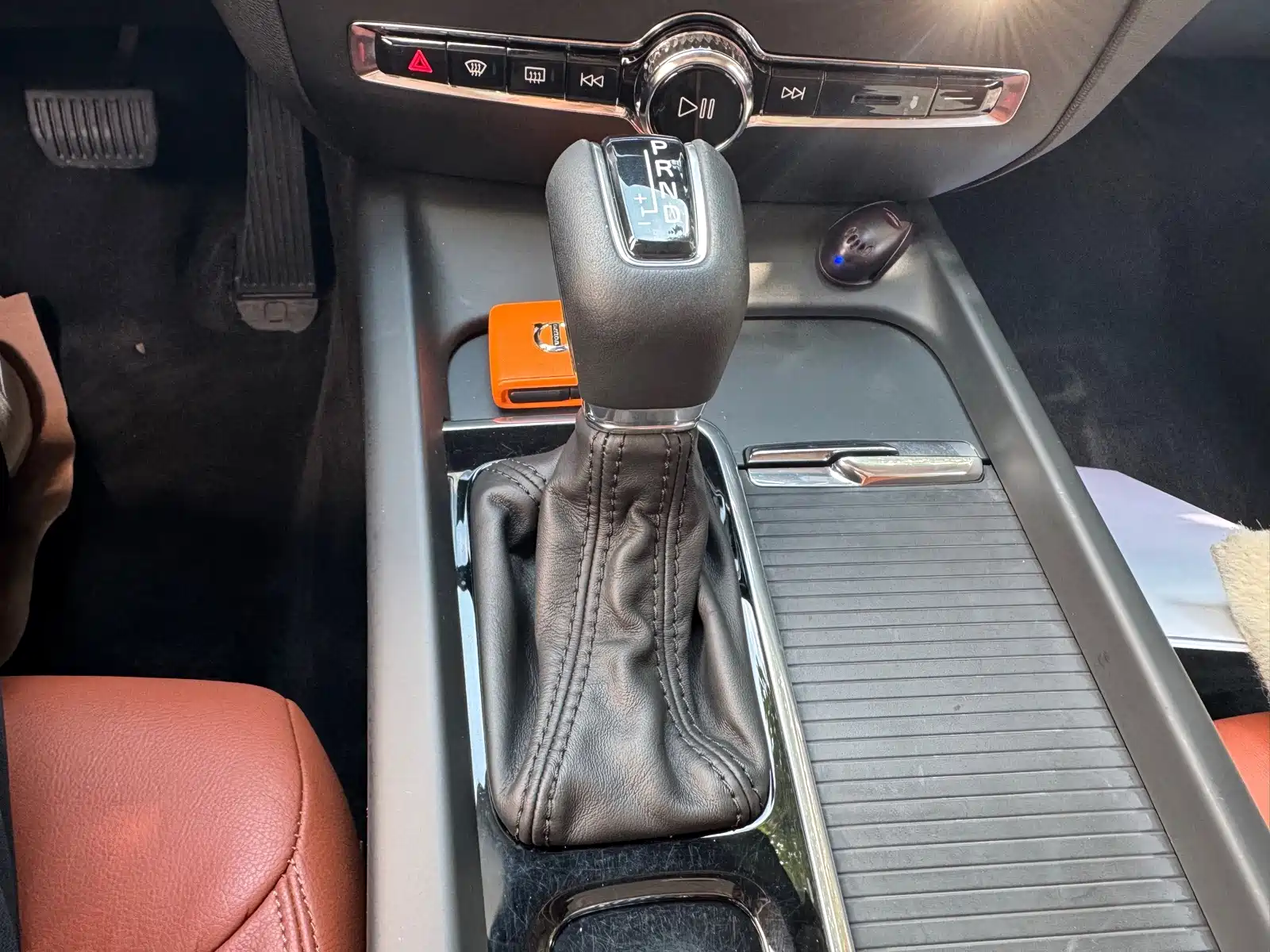 Фото 31 - Volvo S60
