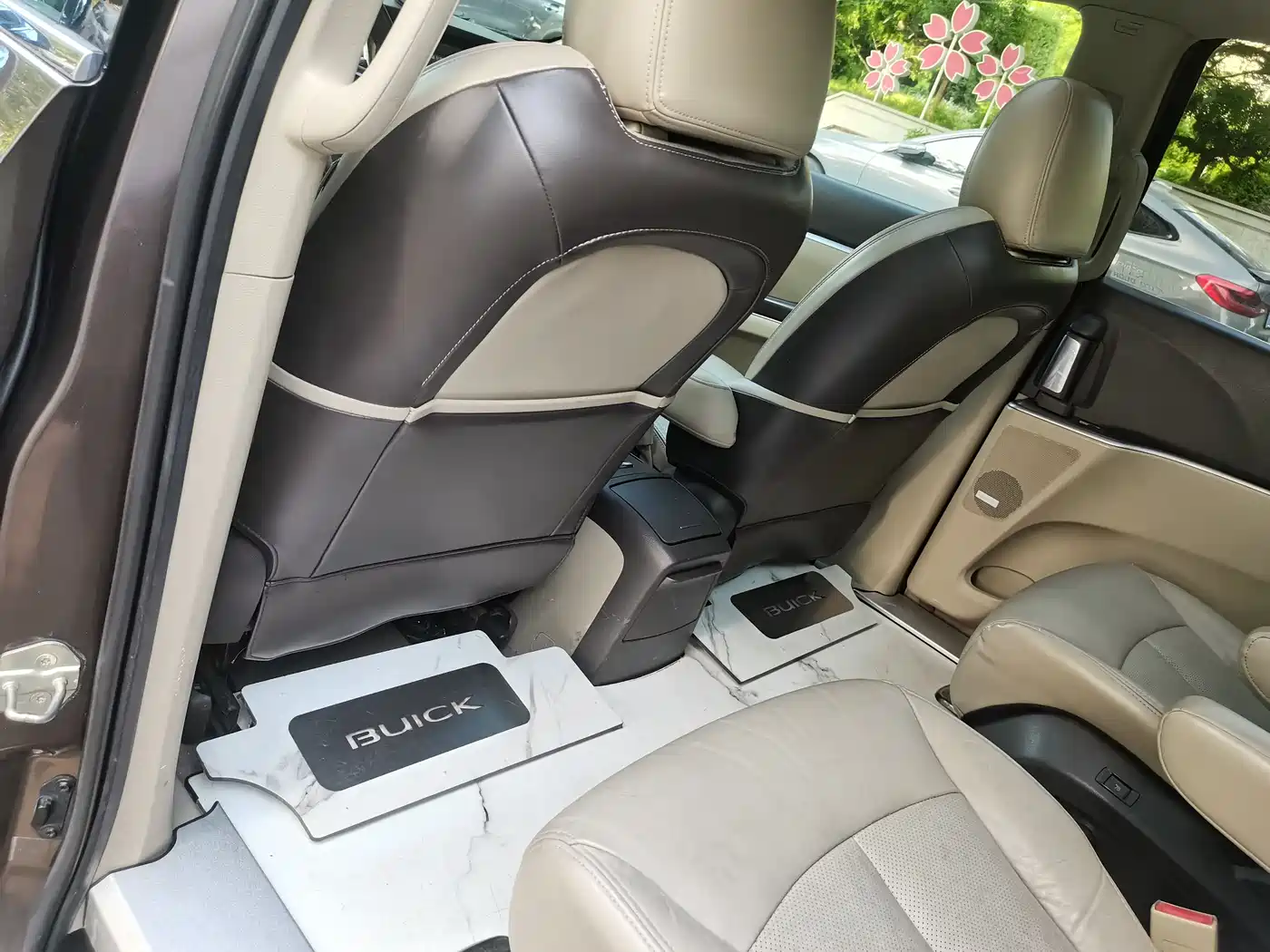 Buick GL8 2013 3.0L XT Luxury Business Flagship Edition фото 24