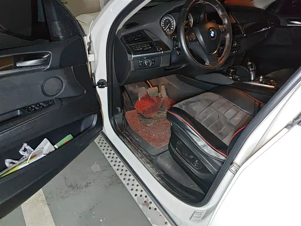 BMW X6 2014 xDrive35i Sport фото 14