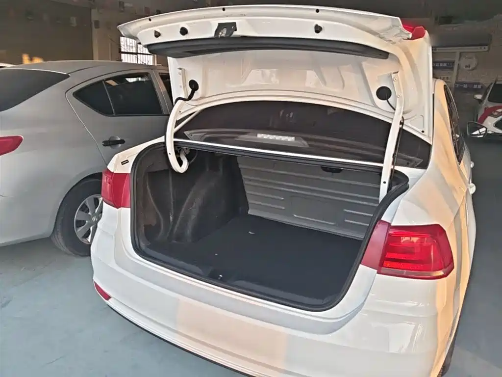 Volkswagen Santana 2021 1.5L Automatic Trend Edition фото 19