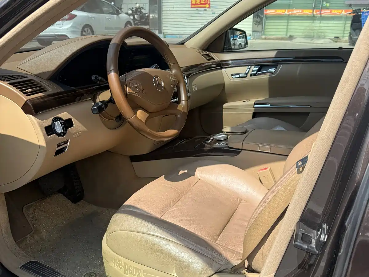 Фото 4 - Mercedes-Benz S-Class