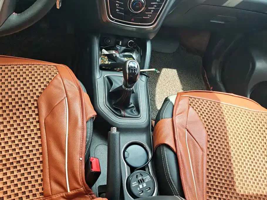 Changan CS35 2018 2017 1.6L Manual Luxury