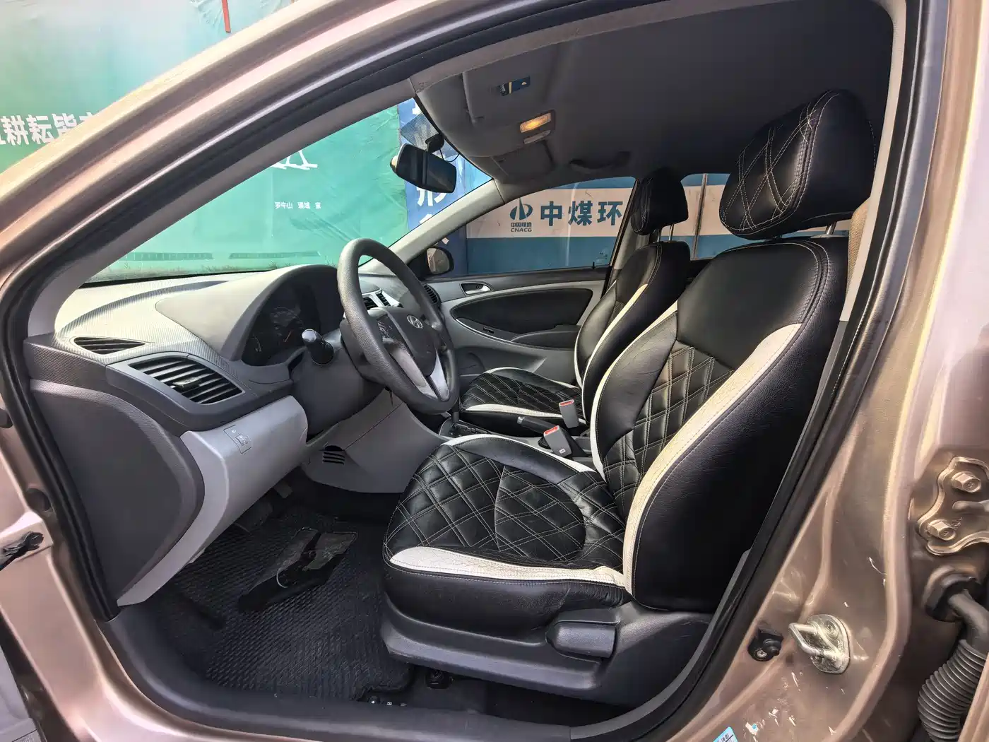 Hyundai Verna 2014 1.4L Automatic Smart GLS фото 14