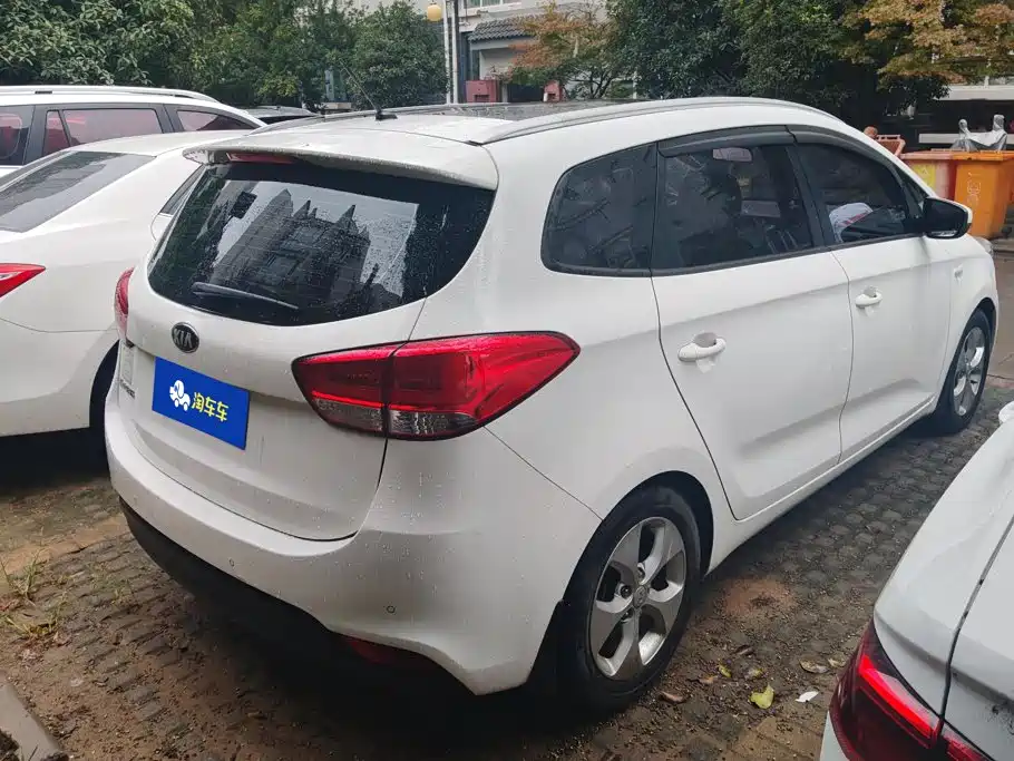 Kia Carens 2015 2013 2.0L 7-Seat Auto Comfort China IV