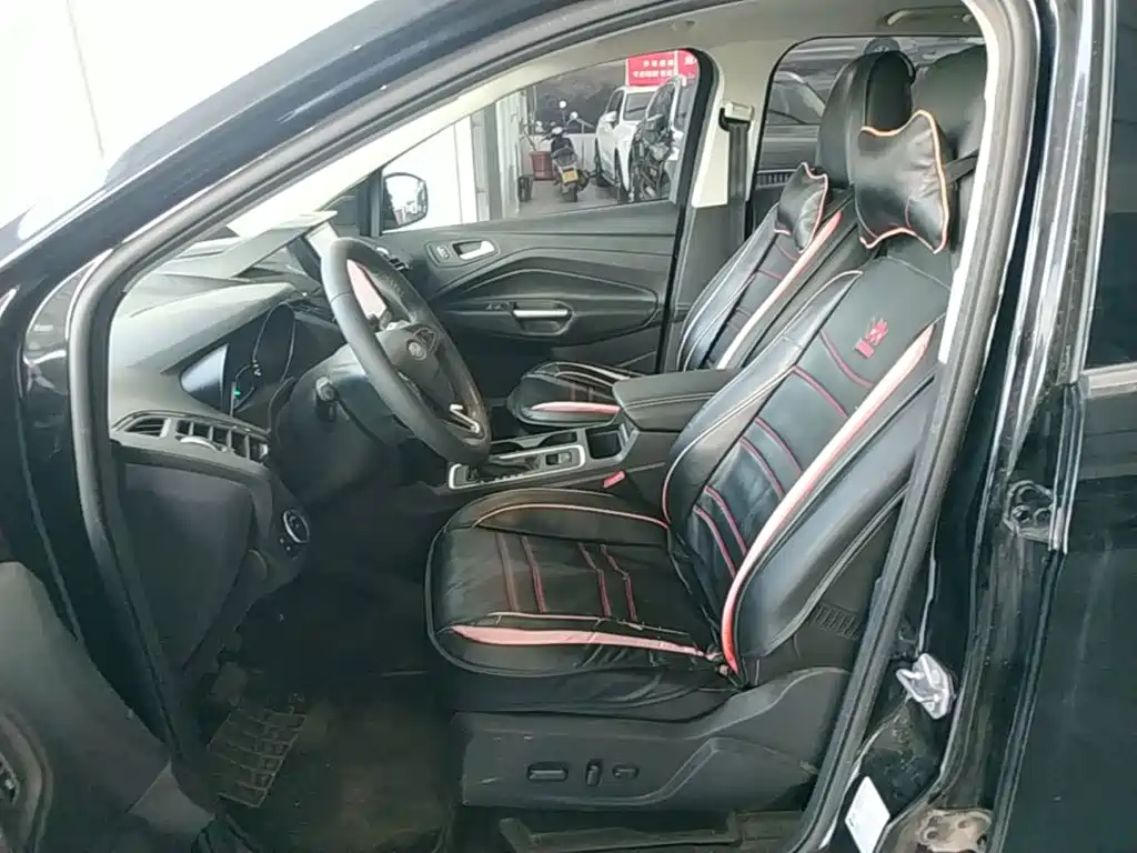 Ford Kuga 2019 2019 EcoBoost 180 2WD Luxury Wing Edition China VI