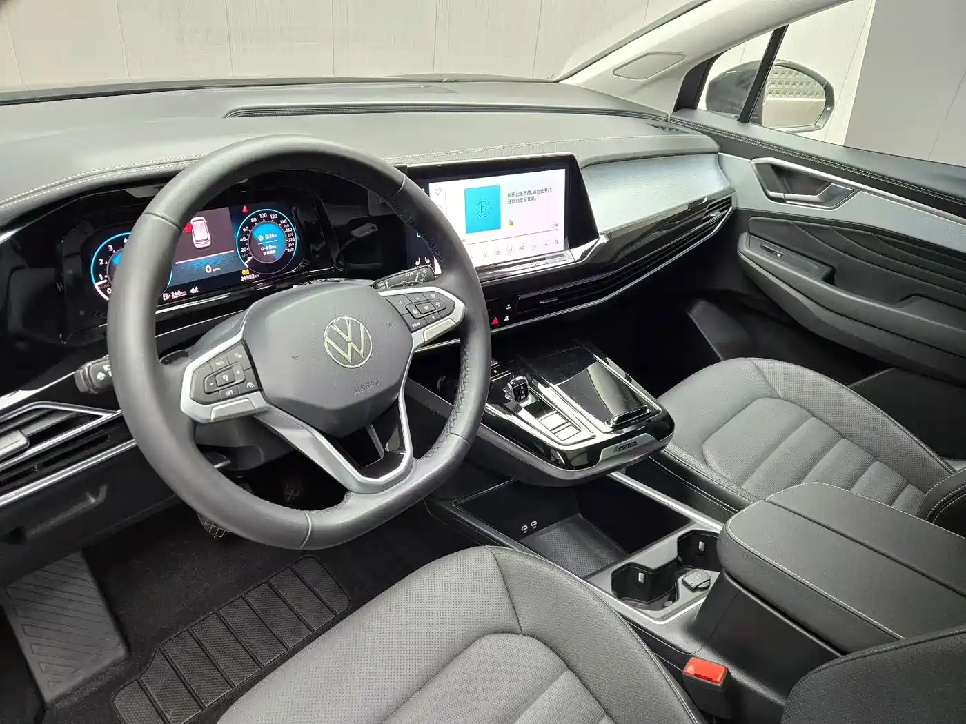 Volkswagen Talagon 2024 380TSI 4WD Premium Comfort Pro Edition 6-Seater фото 4