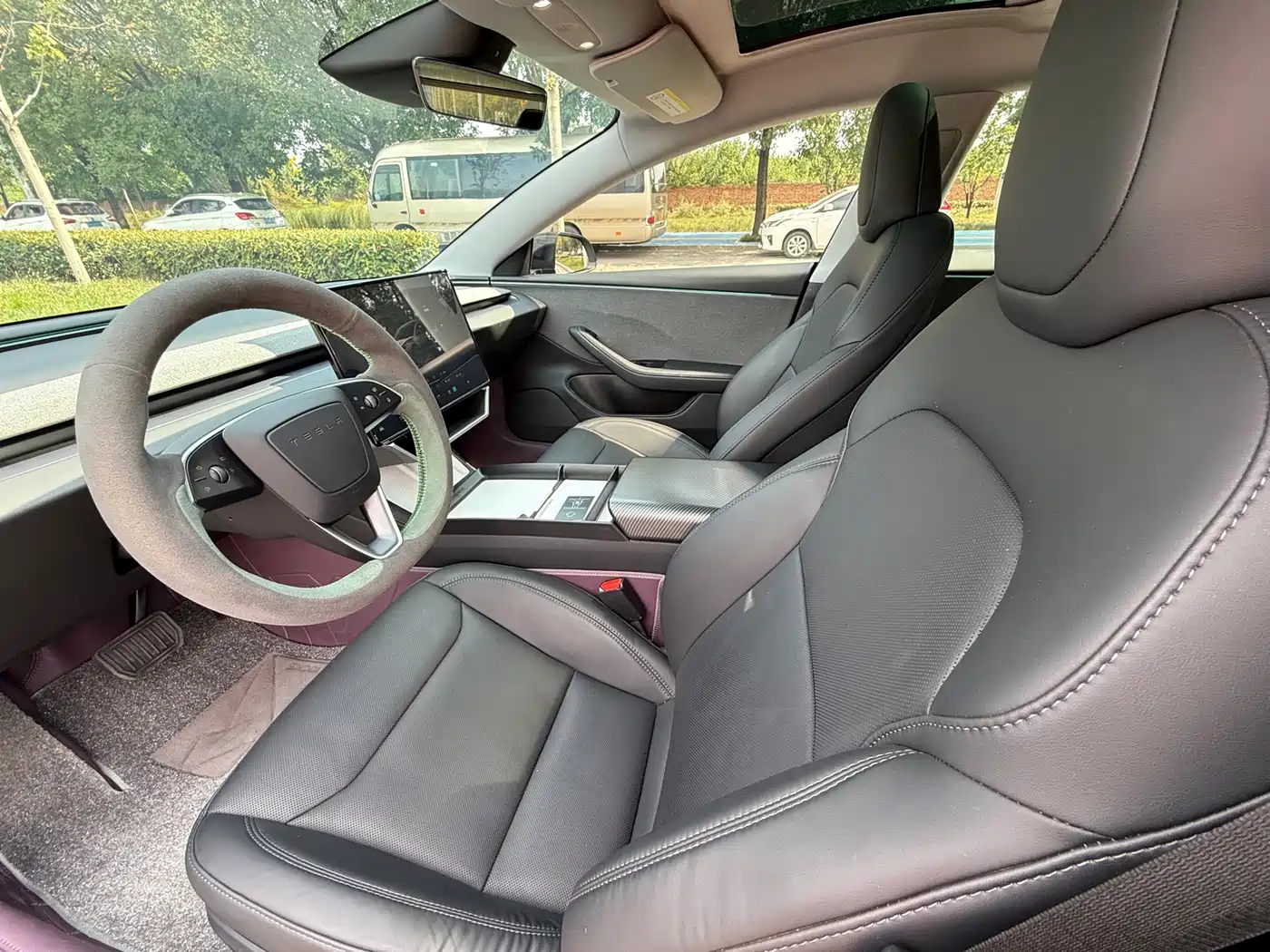Фото 11 - Tesla Model 3