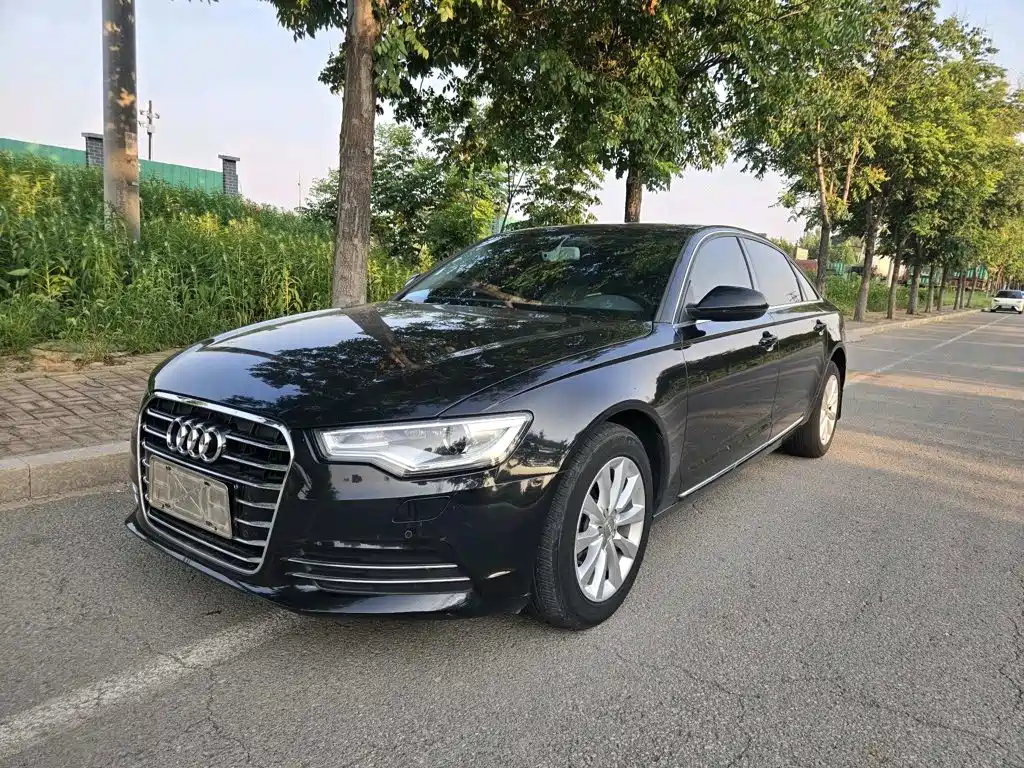 Photo 1 - Audi A6L