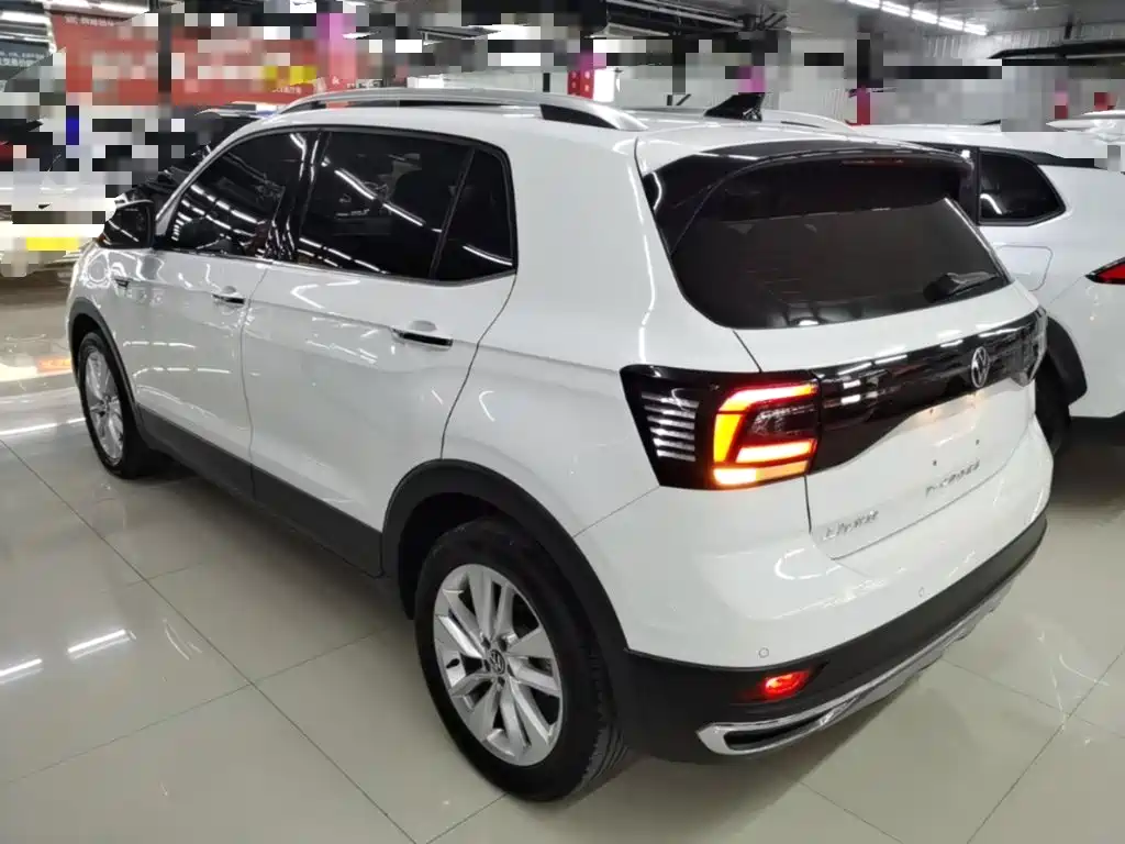 VOLKSWAGEN TU KAI