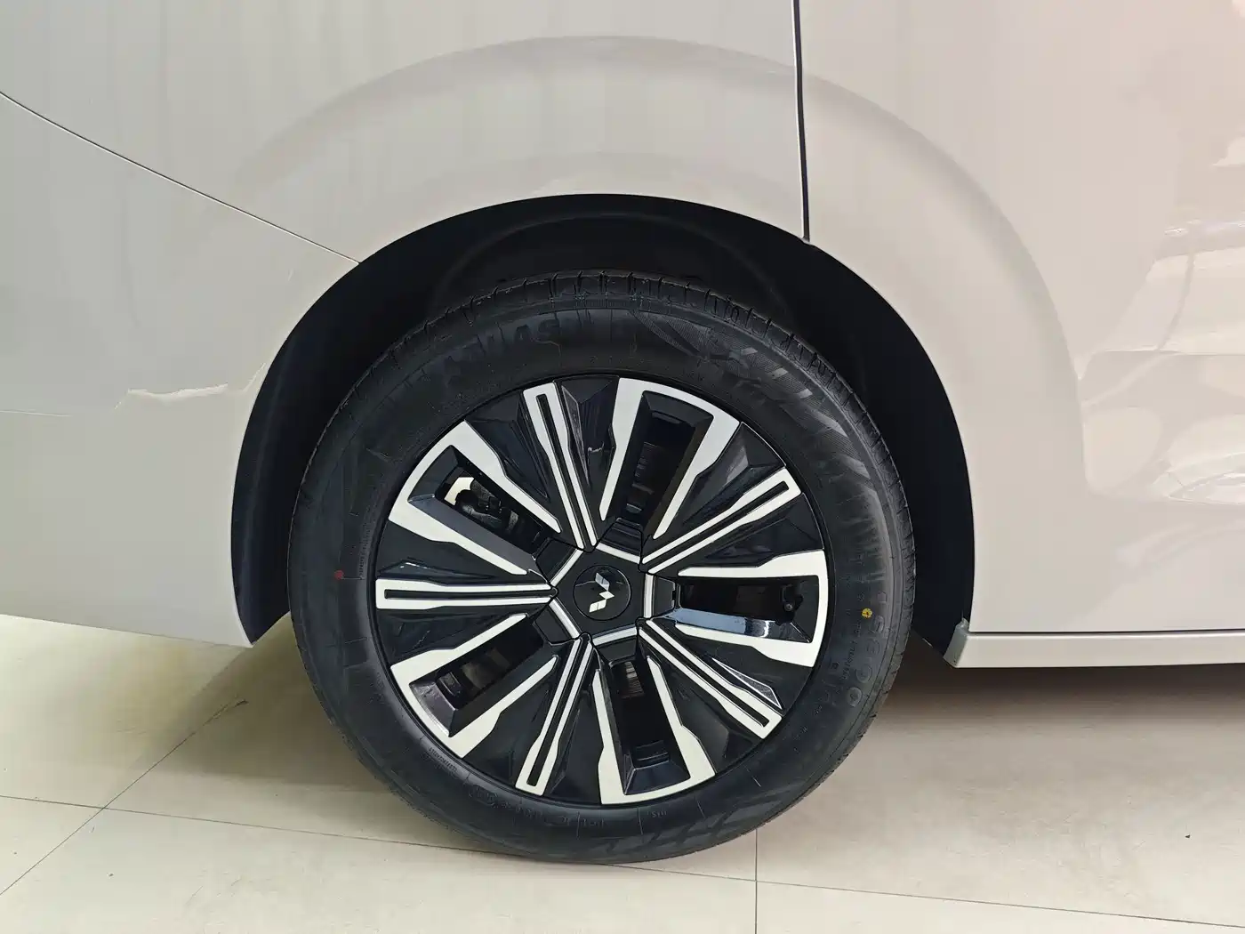 Wuling Motors Xingguang 730 New Energy 2026 2025 Model Plug-in Hybrid Base Version