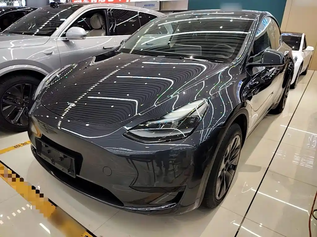 Tesla Model Y 2024 — пригон из Китая