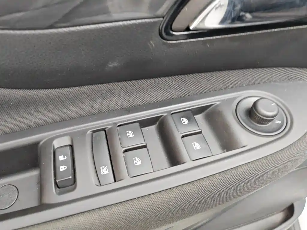 Фото 9 - Buick Encore
