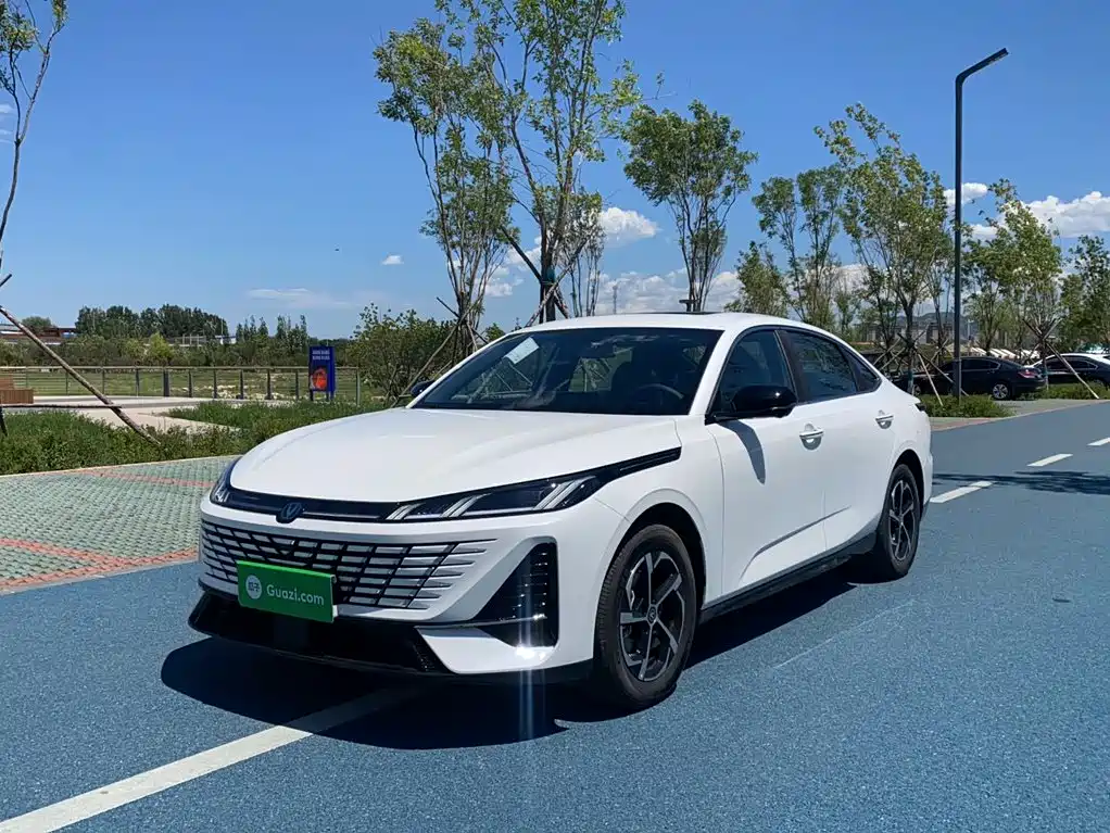 Changan Eado 2026 2025 Model Year Facelift 1.5T 500Bar Basic Edition