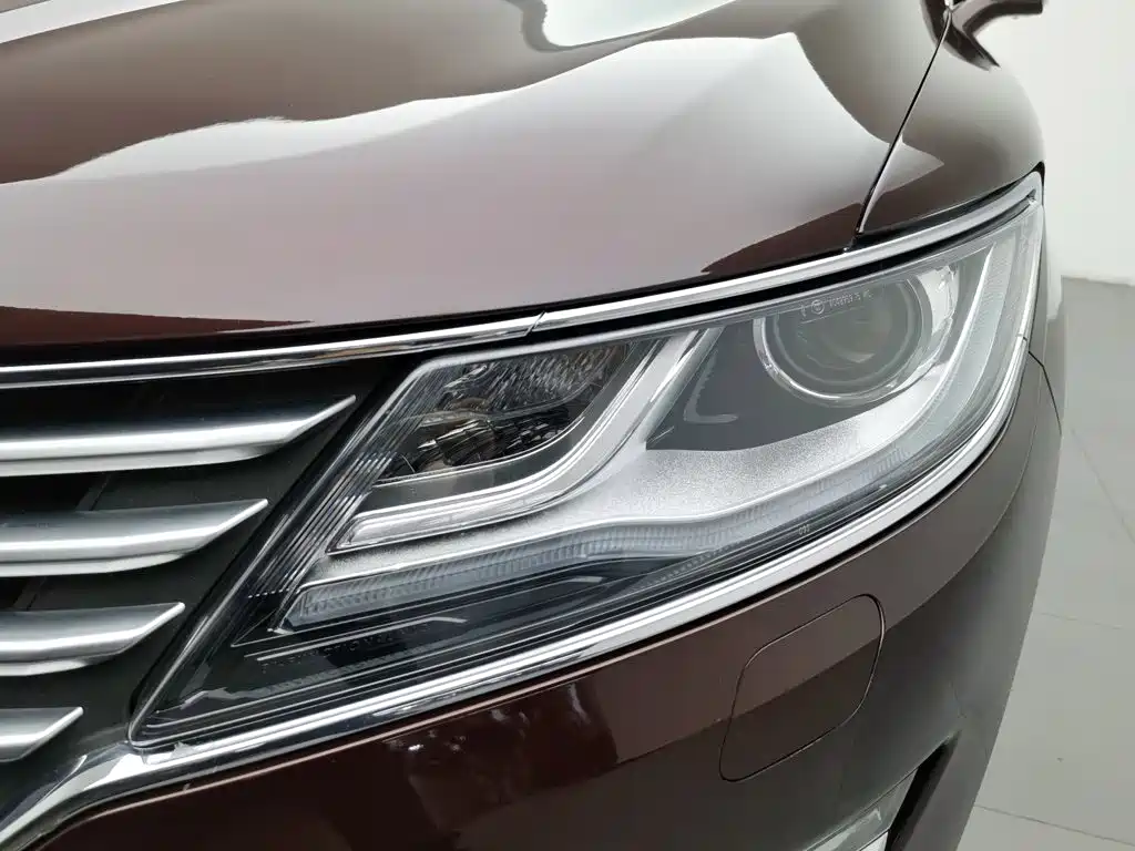 Lincoln MKC 2018 2017 2.0T 2WD Exclusive Edition