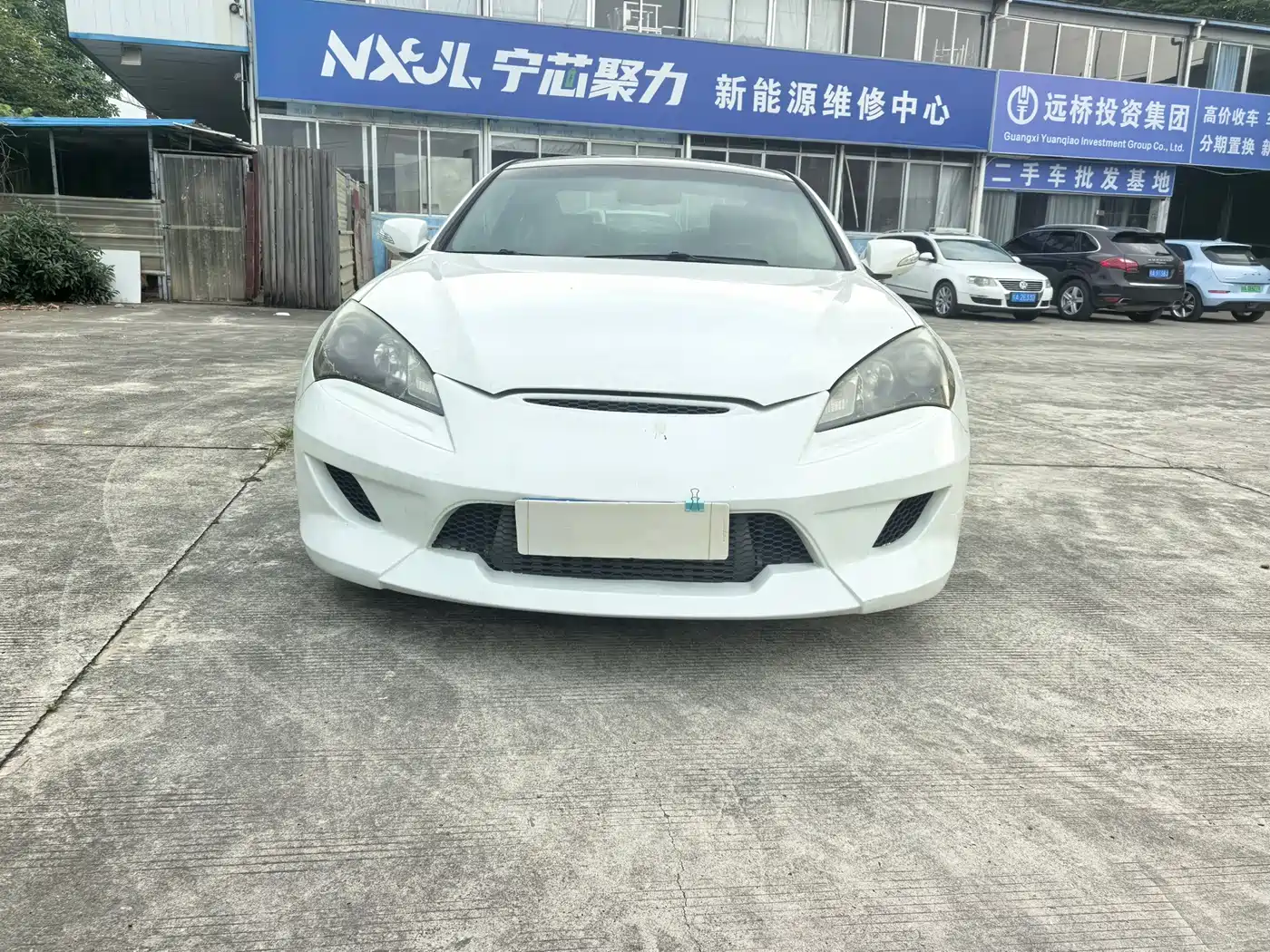 Hyundai Genesis Coupe 2009 Model 2.0T Automatic Luxury Edition