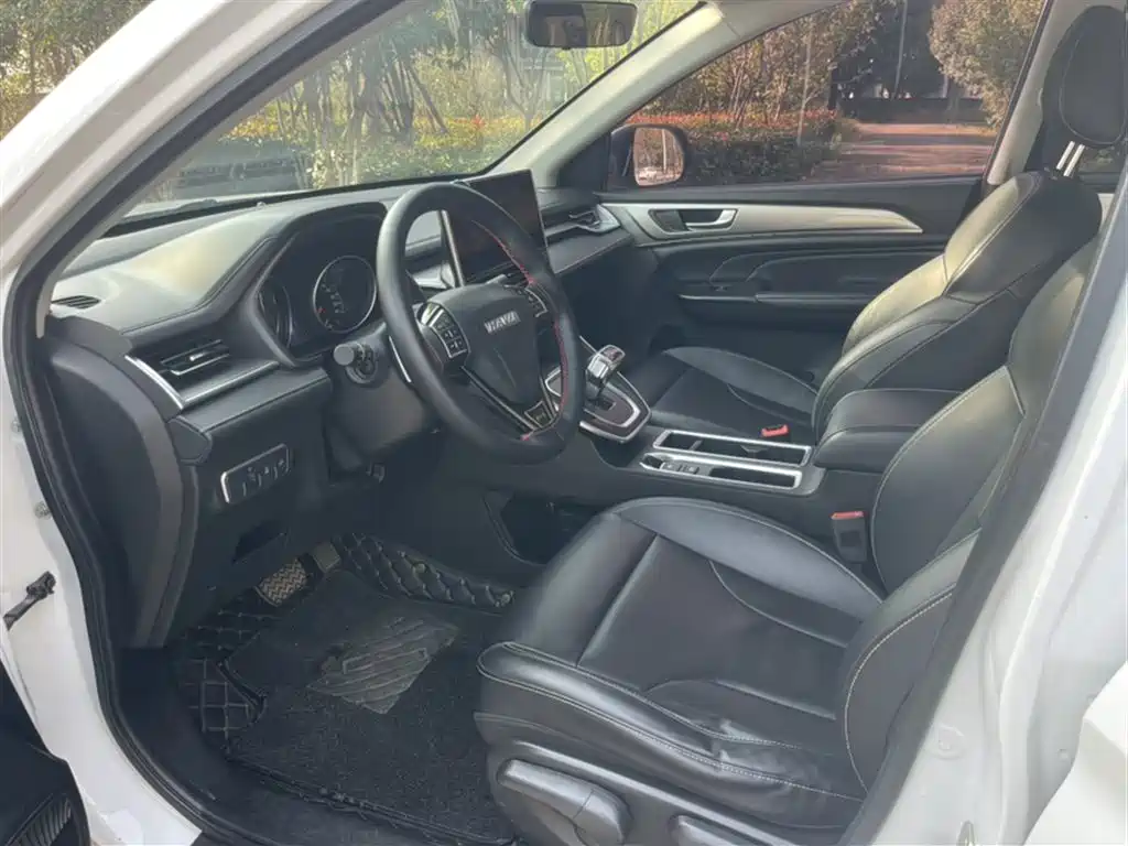 Haval M6 2021 PLUS 1.5T DCT Luxury Smart Connect фото 27