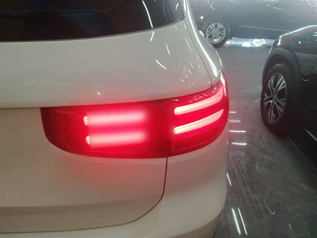 Mercedes-Benz GLB 2024 GLB 220 Dynamic фото 8