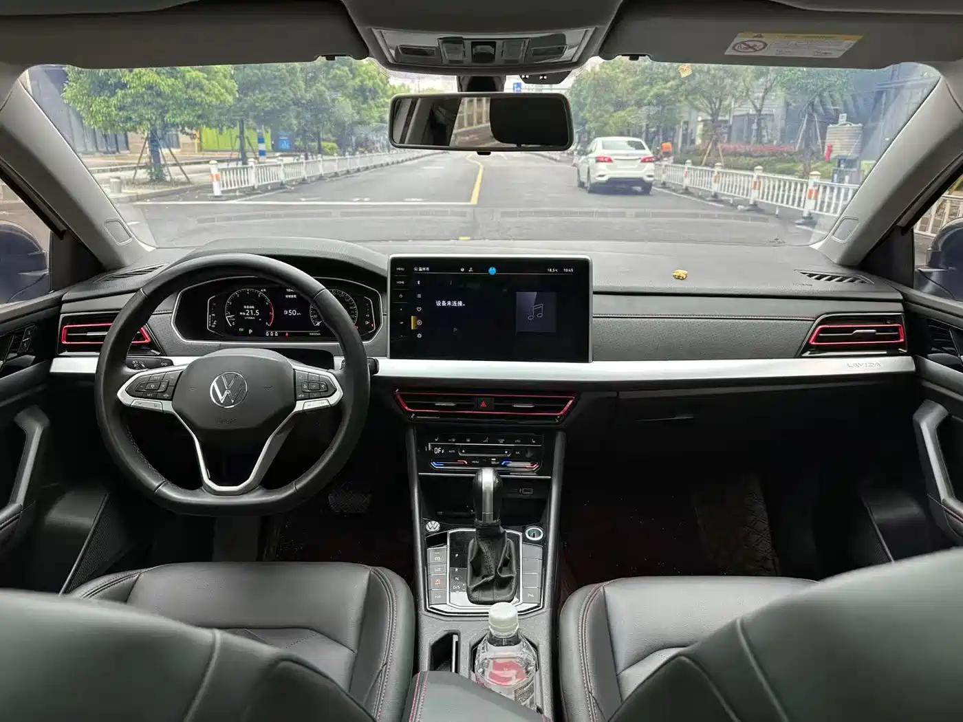 Volkswagen Lavida 2023 Model 280TSI DSG Starlight Eternal Edition фото 17