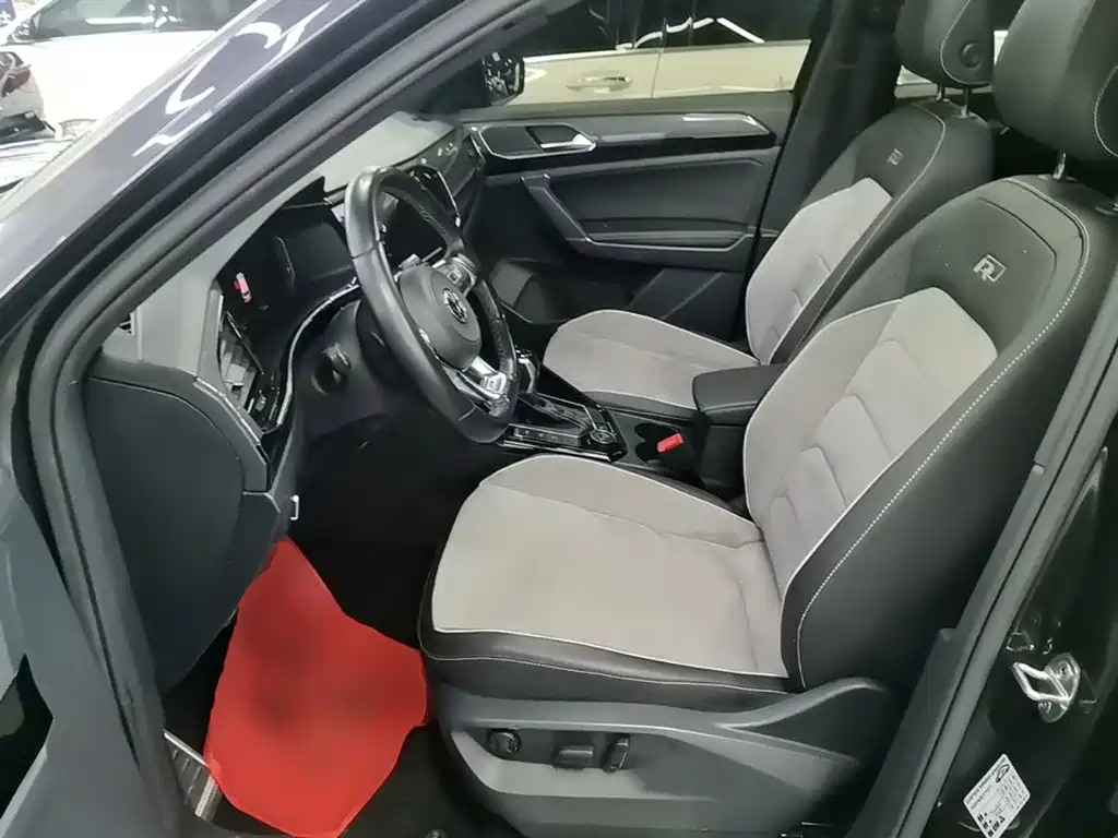 Volkswagen Tayron 2019 2019 380TSI 4WD R-Line China V
