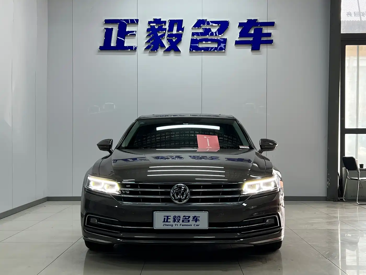 Volkswagen Phideon 2016 480 V6 AWD Premium Edition фото 2