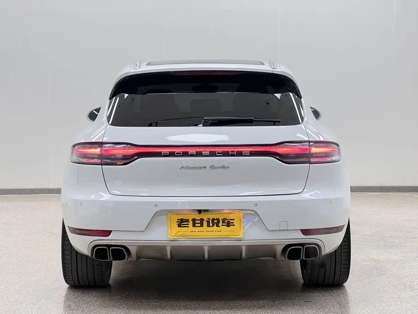 Porsche Macan 2014 Macan Turbo 3.6T фото 7