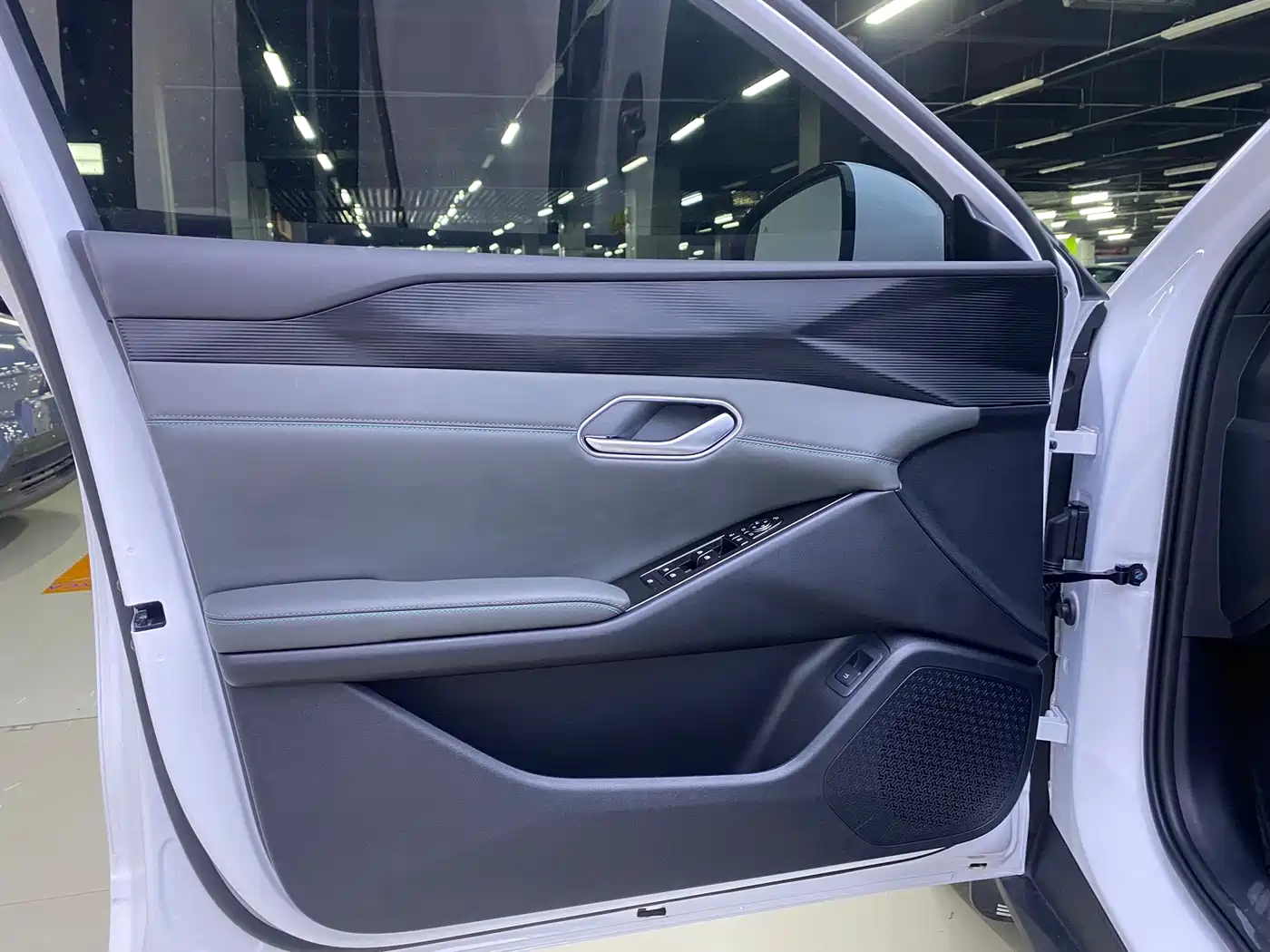BYD Qin L 2026 2025 EV 470KM Leading Edition