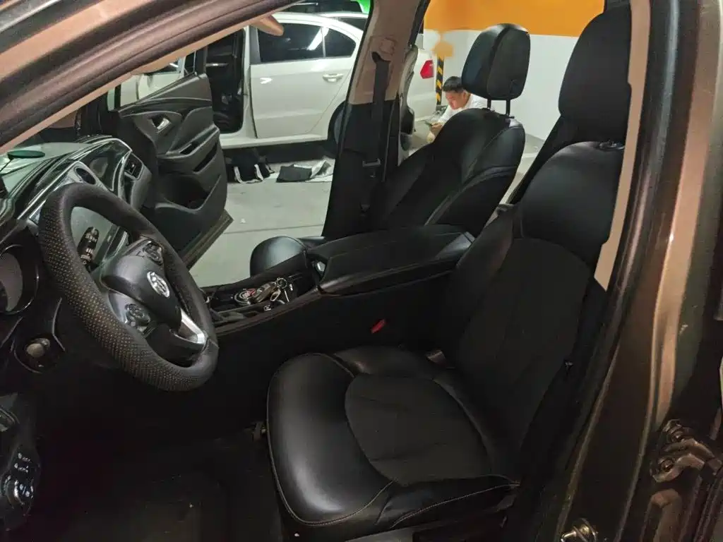 Фото 8 - Buick Envision Plus