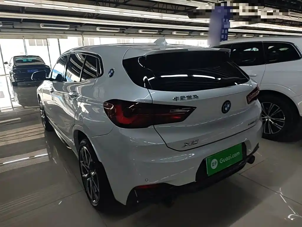 BMW X2 2022 xDrive25i Black Night Edition фото 5