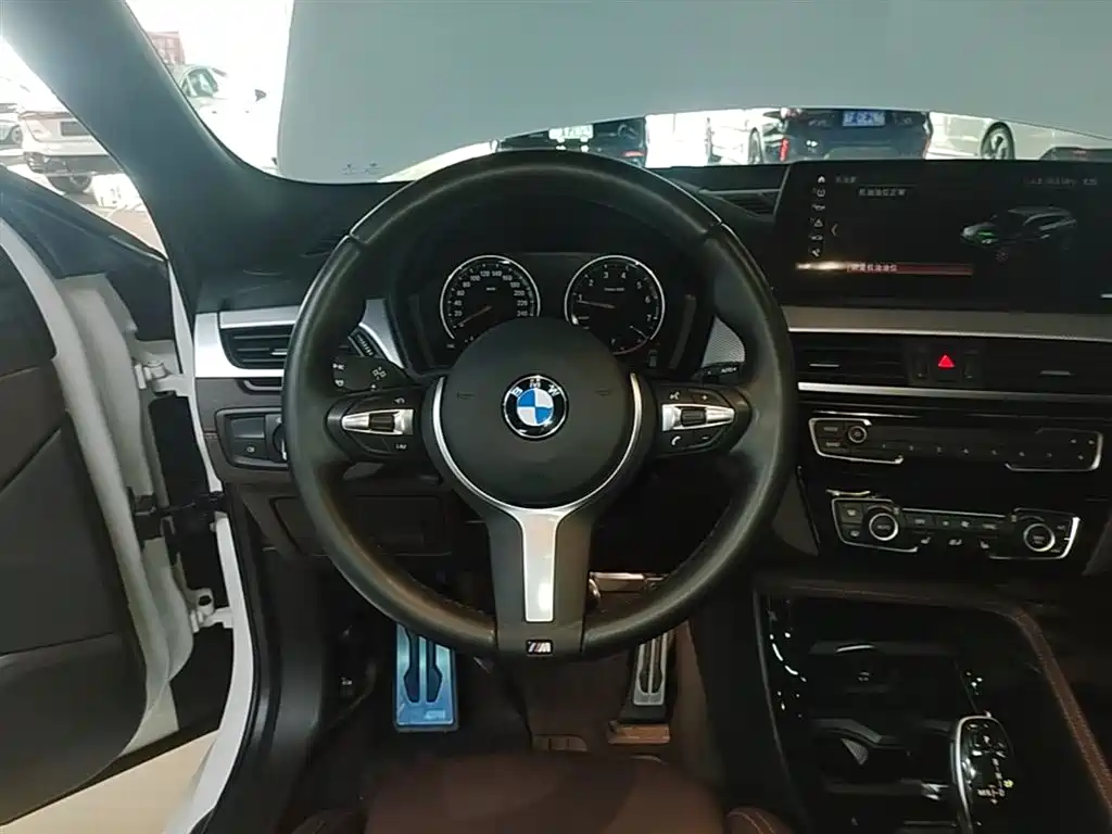 BMW X2 2022 xDrive25i Black Night Edition фото 11