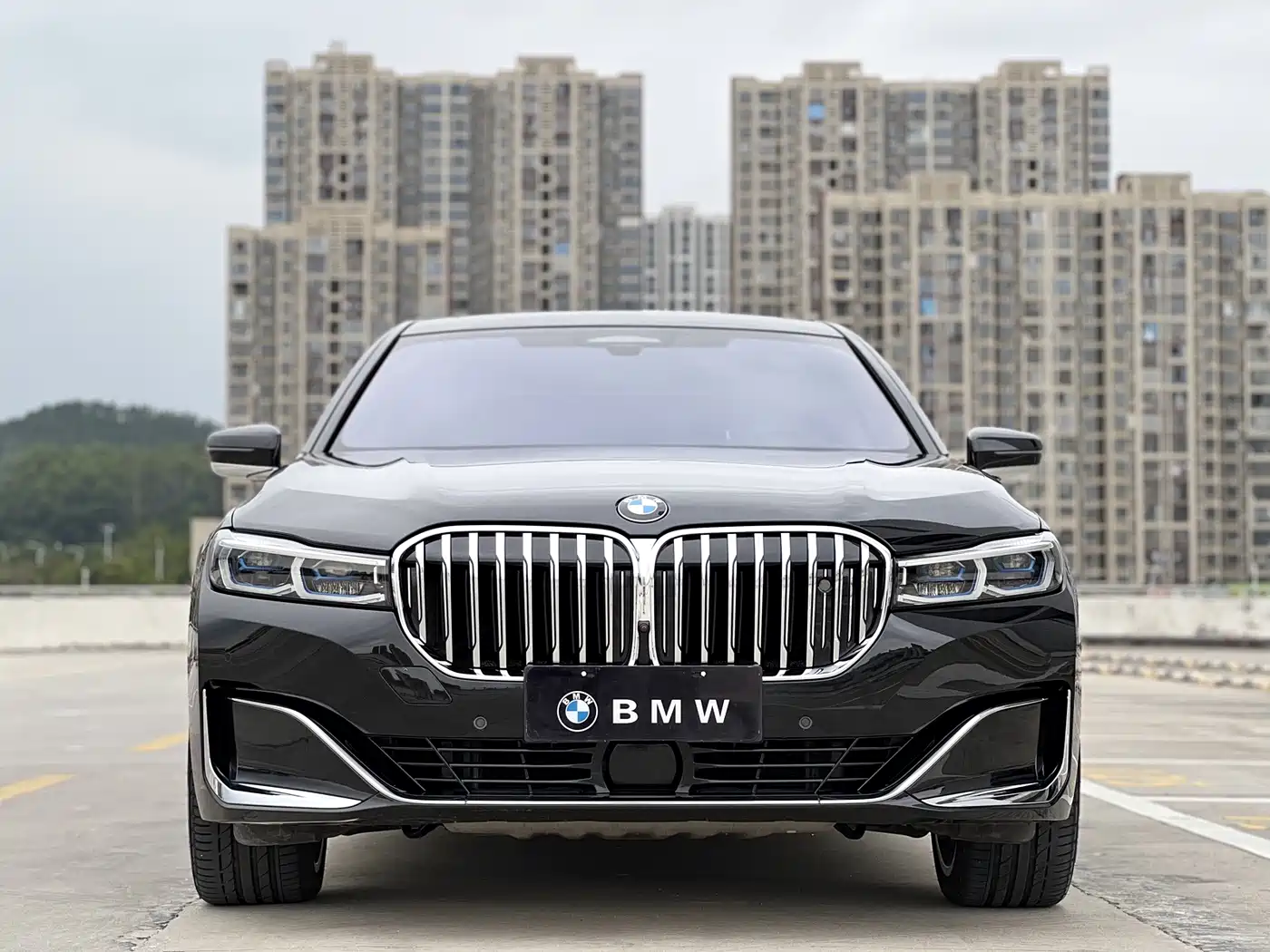 BMW 7 Series 2021 2019 M760Li xDrive V12 Luxury Package