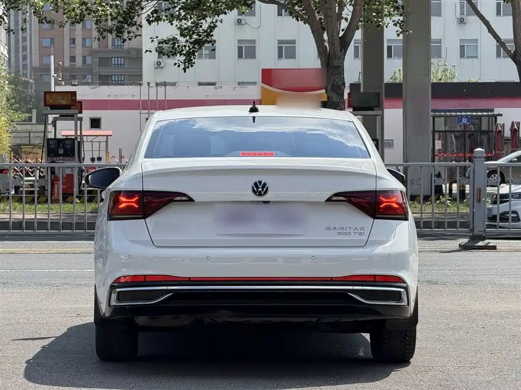 Volkswagen Sagitar 2024 300TSI DSG Surpass Edition фото 13