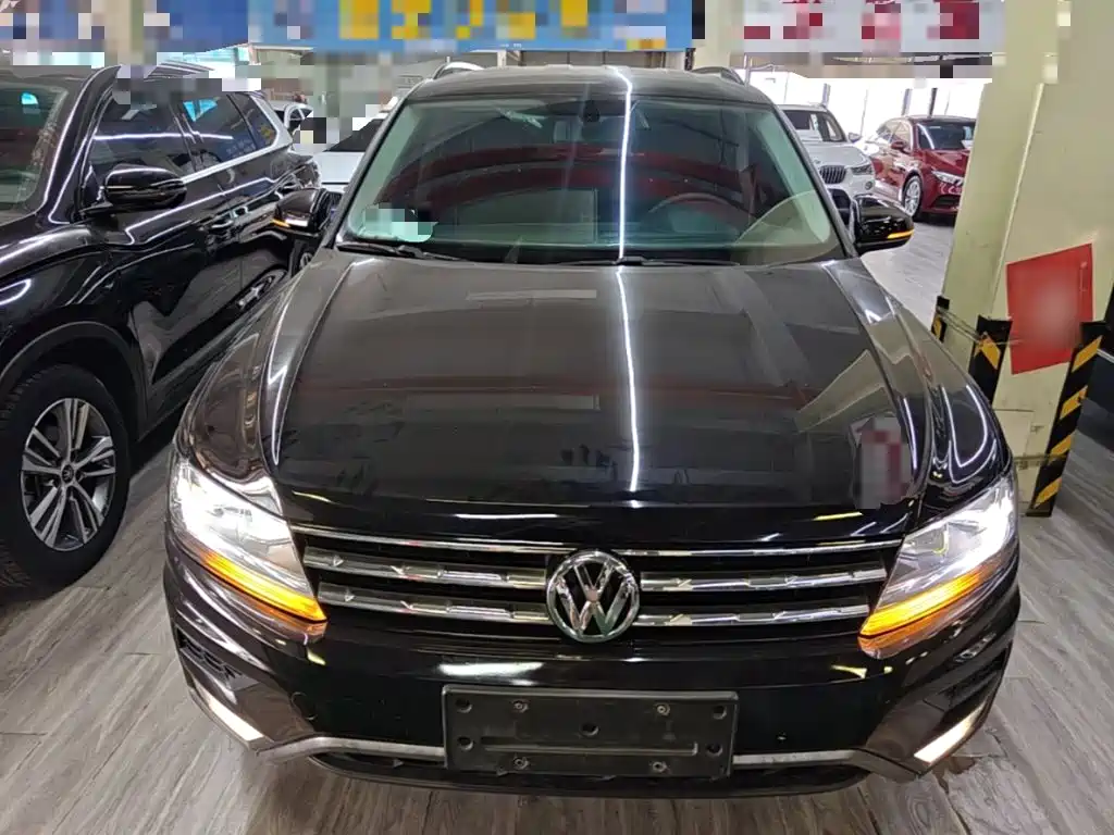 صورة 3 - Volkswagen Tiguan L