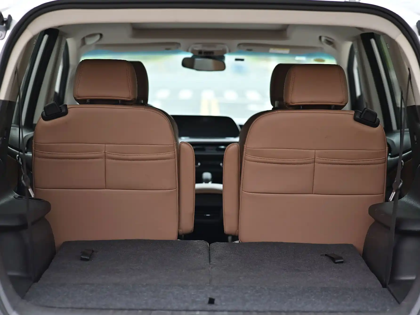 Фото 12 - Buick GL6