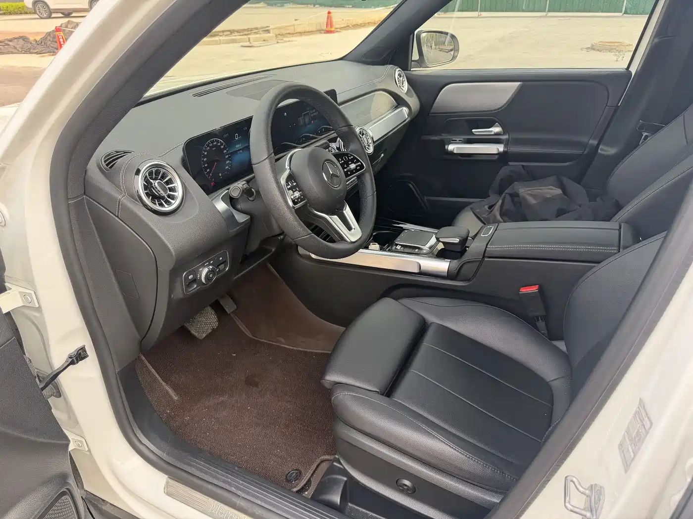 Mercedes-Benz GLB 2023 GLB 200 Dynamic фото 4