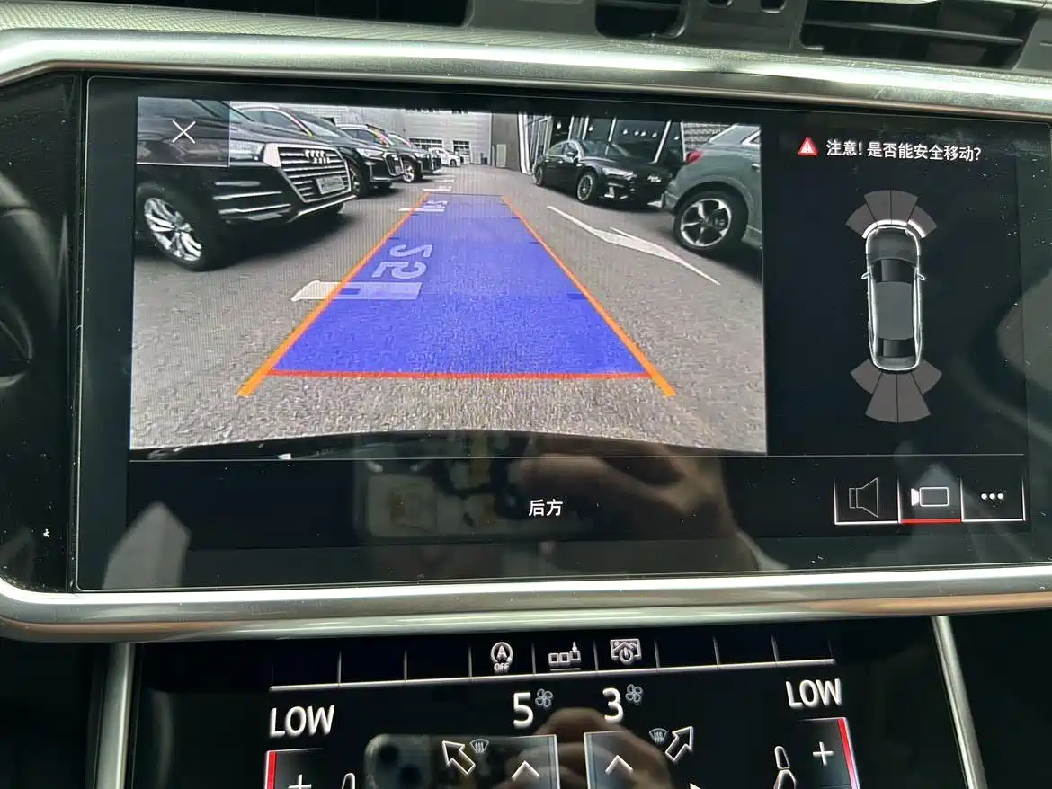 Audi A6L 2021 40 TFSI Luxury Elegance фото 3