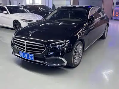 Mercedes-Benz E