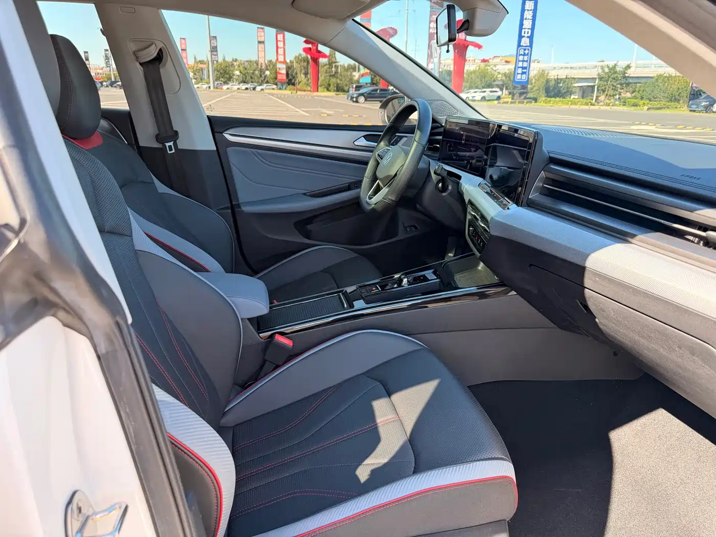 Volkswagen Lamando, миниатюра 11