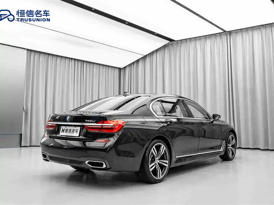 BMW 7 Series 2018 740Li xDrive Premium Type M Sport Package фото 5