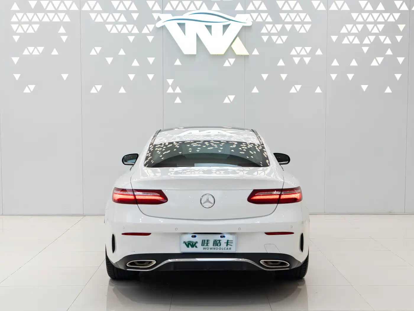 Mercedes-Benz E-Class (Import) 2019 E 200 Coupe фото 4