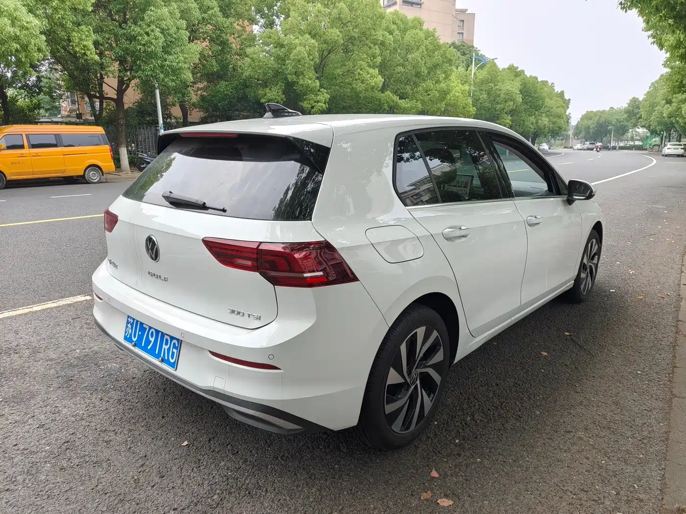 Volkswagen Golf 2025 300TSI Pro фото 11