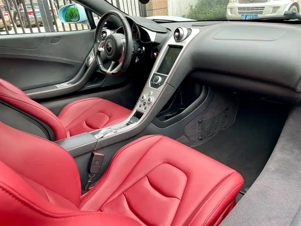 McLaren 625C 2016 2015 3.8T Coupe
