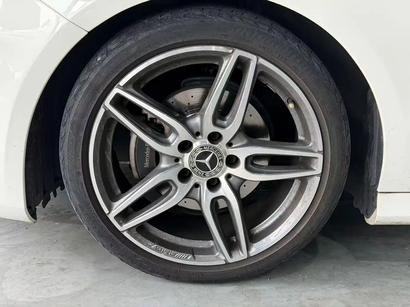 Mercedes-Benz A-Class (Import) 2016 A 200 Sport фото 4