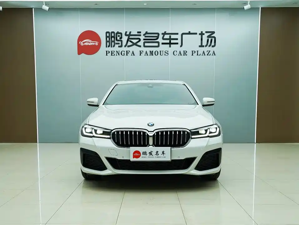 BMW 5 Series 2022 Facelift 530Li Leading M Sport Package фото 2