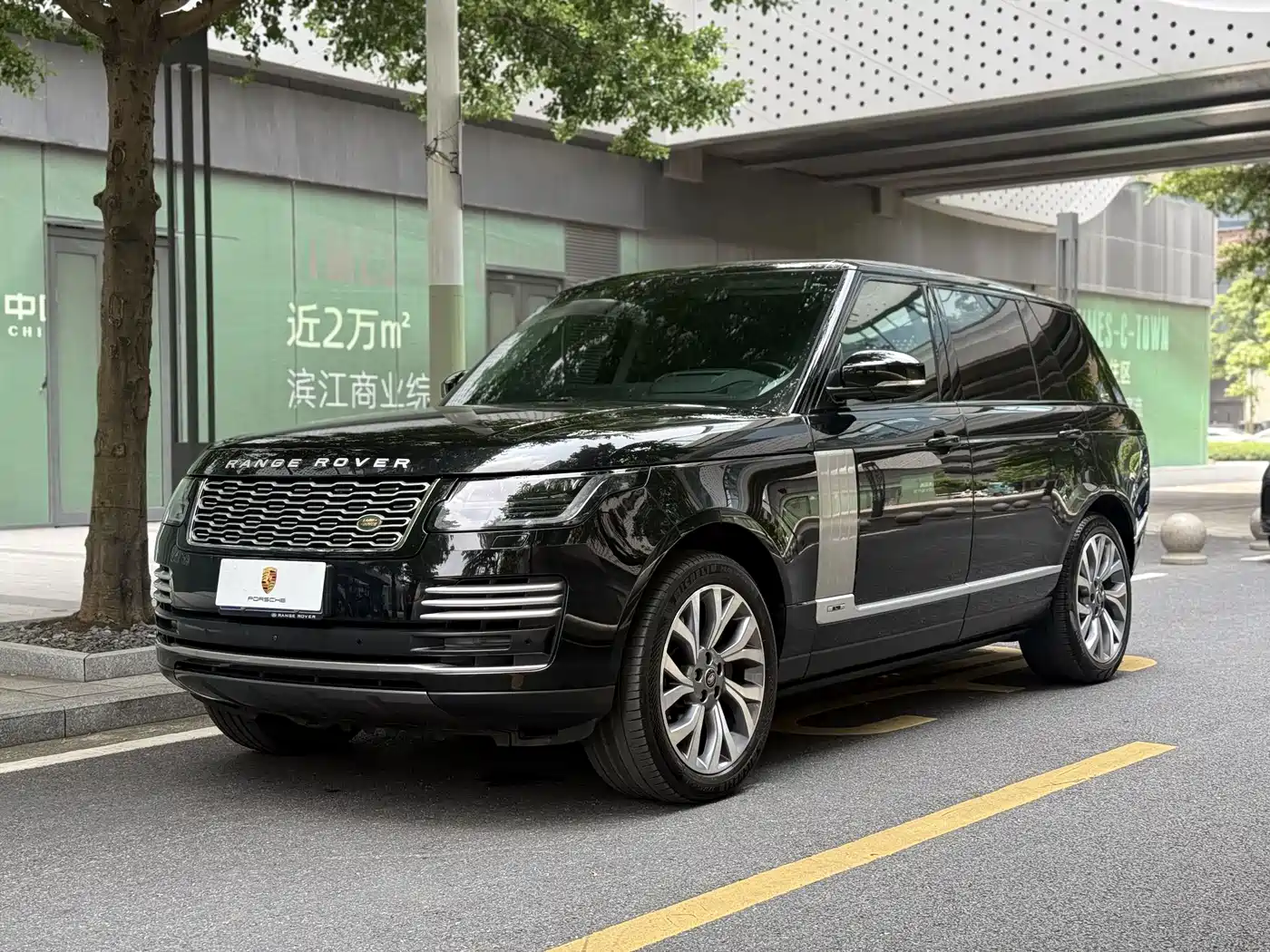 Land Rover Range Rover 2020 3.0 L6 Heritage Extended Edition