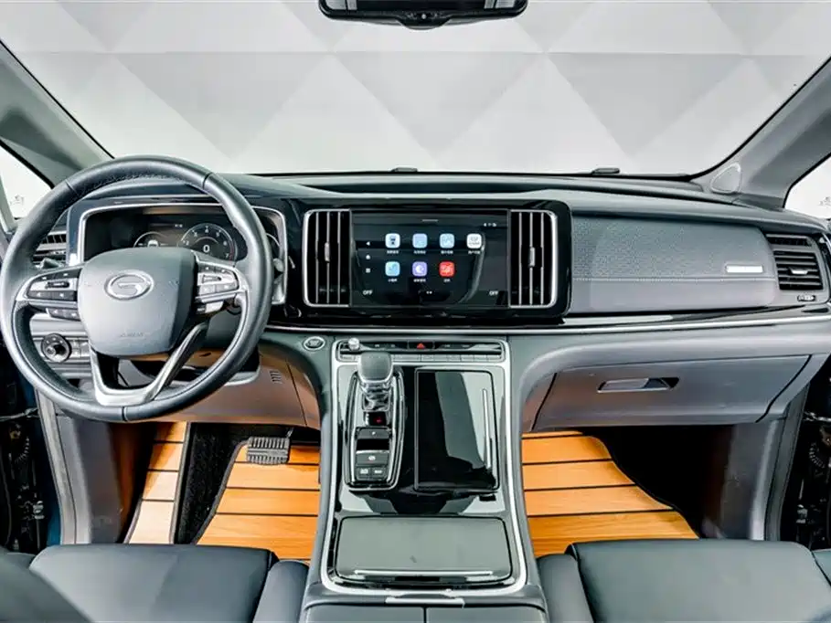 GAC Trumpchi Trumpchi M8 2021 Leading Show Series 390T Ultimate Edition фото 12
