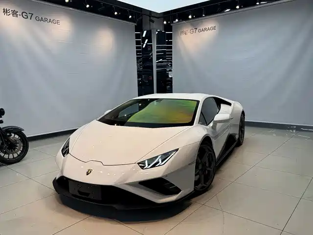 Lamborghini Huracán Huracán EVO RWD