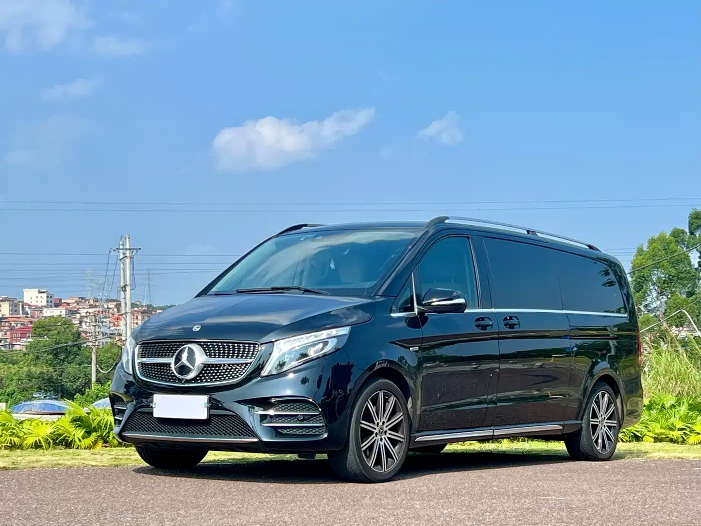 Mercedes-Benz V-Class