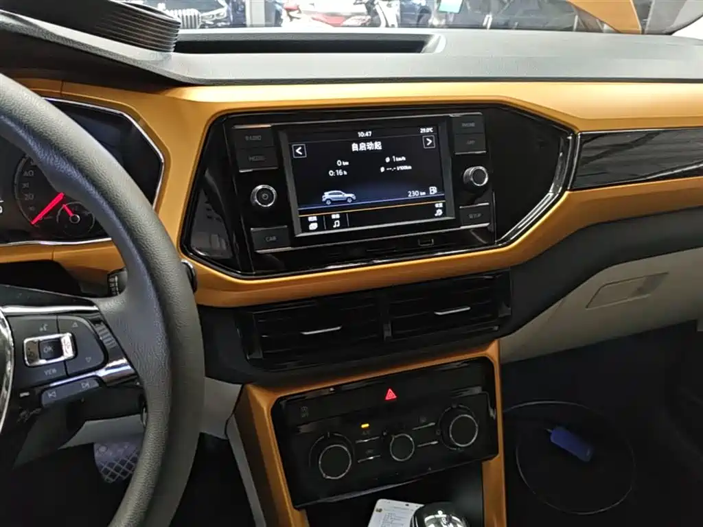 Volkswagen T-Cross 2019 280TSI DSG Comfort Edition фото 13