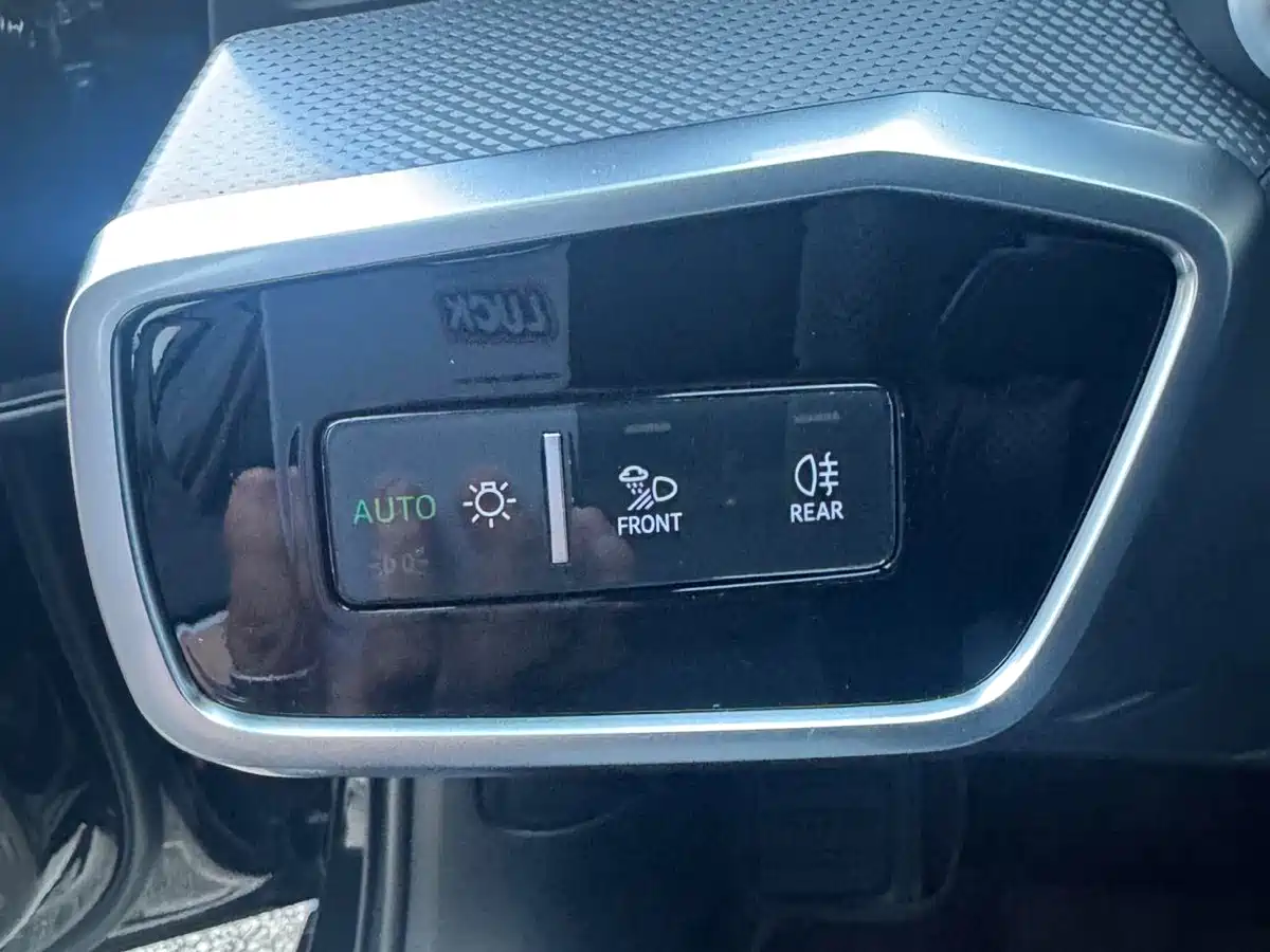 Audi A6L 2024 45 TFSI Premium Dynamic фото 16