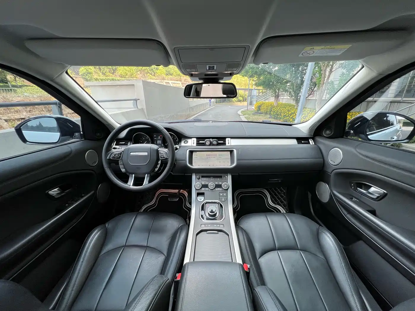 Land Rover Range Rover Evoque 2018 240PS SE Smart Edition фото 7